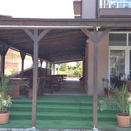 Guest Venera Гостевой дом Приморско